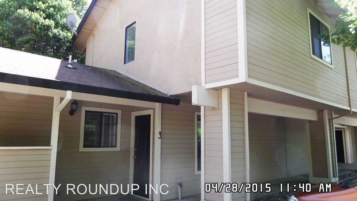 Primary Photo - 9163 Elk Grove Blvd