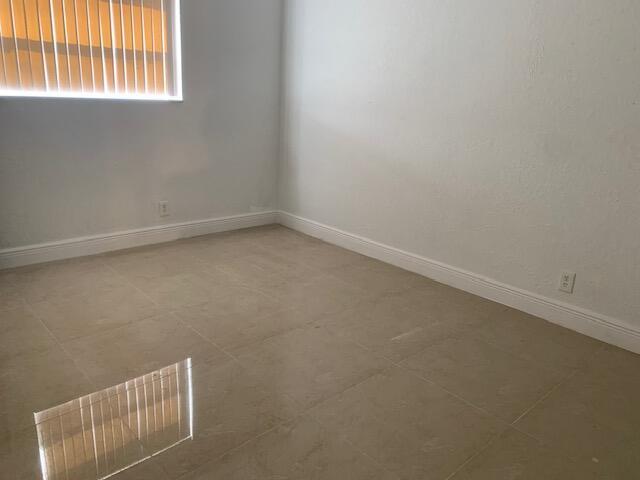 Building Photo - 8704 NW 35th St