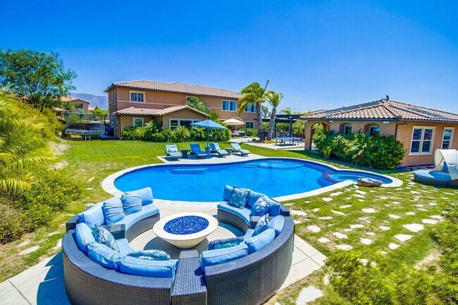 Foto del edificio - 408 Coastal Hills Dr