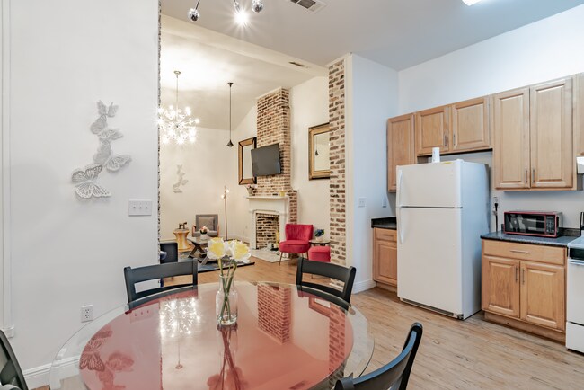 Kitchen / Dining Room - 161 State St