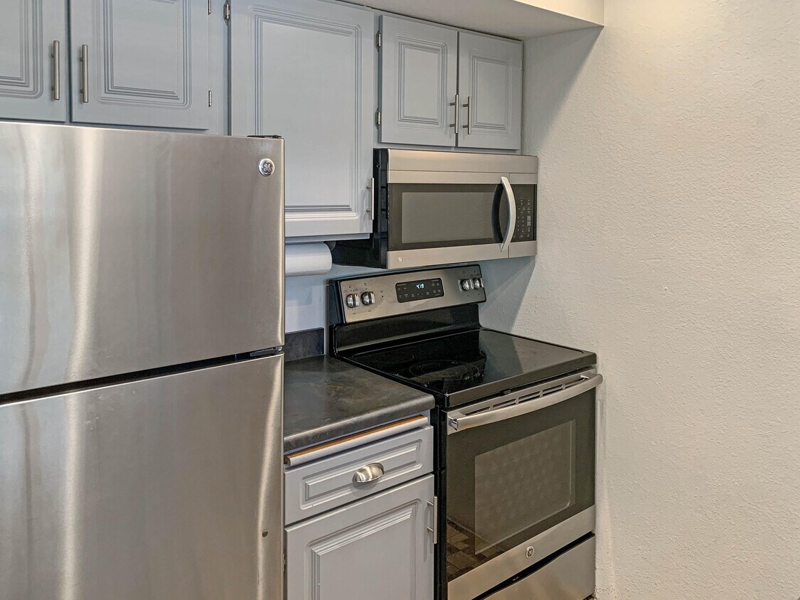 Foto del edificio - 5300 E Waverly Dr