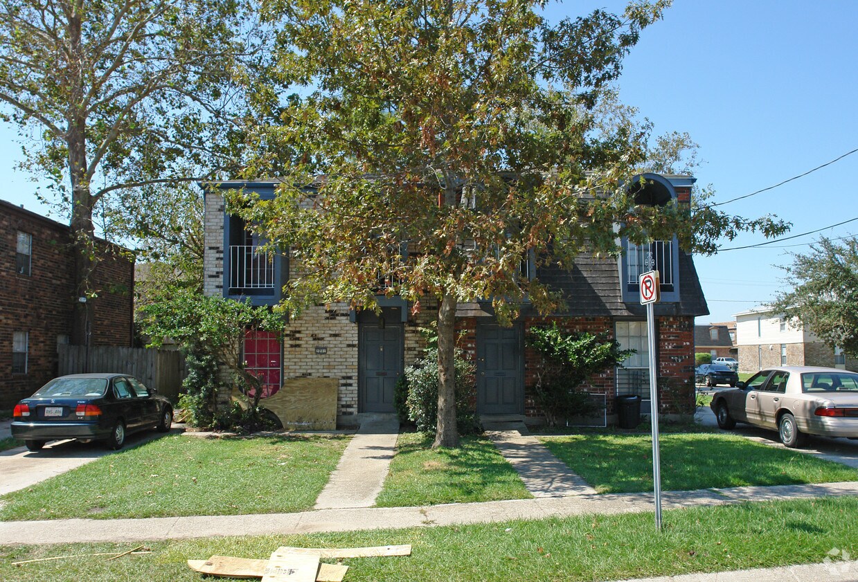 Primary Photo - 2212 Richland Ave