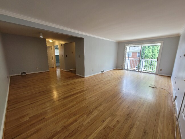 Foto del edificio - 463 N Eton St