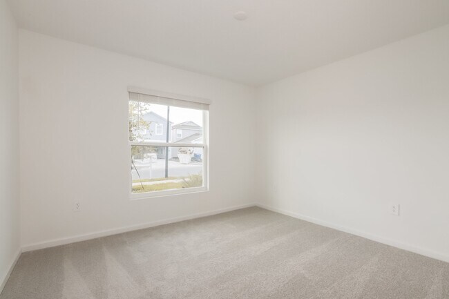 Foto del edificio - 2025 Marksman Rd