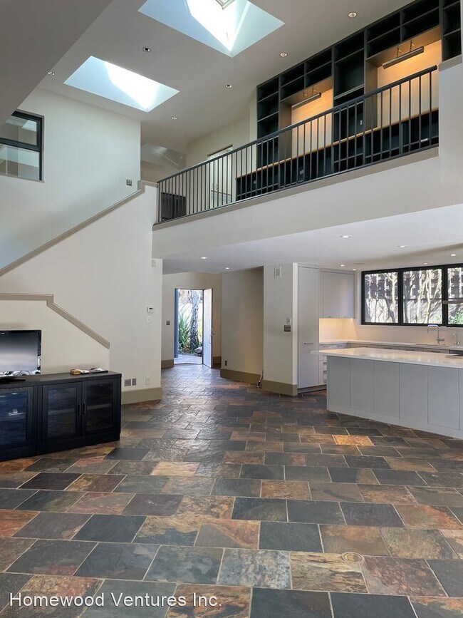 Foto del edificio - 3 br, 2.5 bath House - 524 Everett Ct
