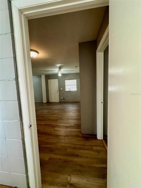 Foto del edificio - 653 NE Waldo Rd