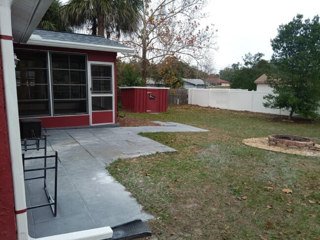 Foto del edificio - For Rent...3 Bedroom Updated Home!
