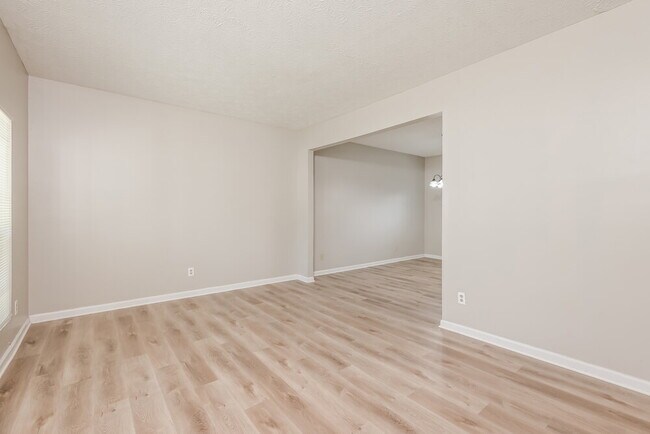 Foto del edificio - 3041 Savannah Bay Ct