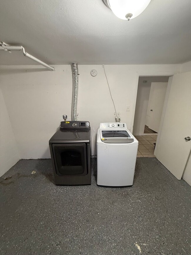 Photo - 3 bedroom Now Available in Anschutz Medica... Apartment