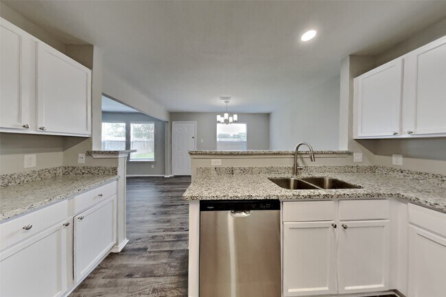 Foto del edificio - 11818 Sandy Stream Dr