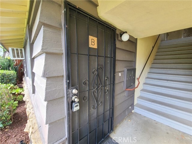 Building Photo - 25258 Taylor St