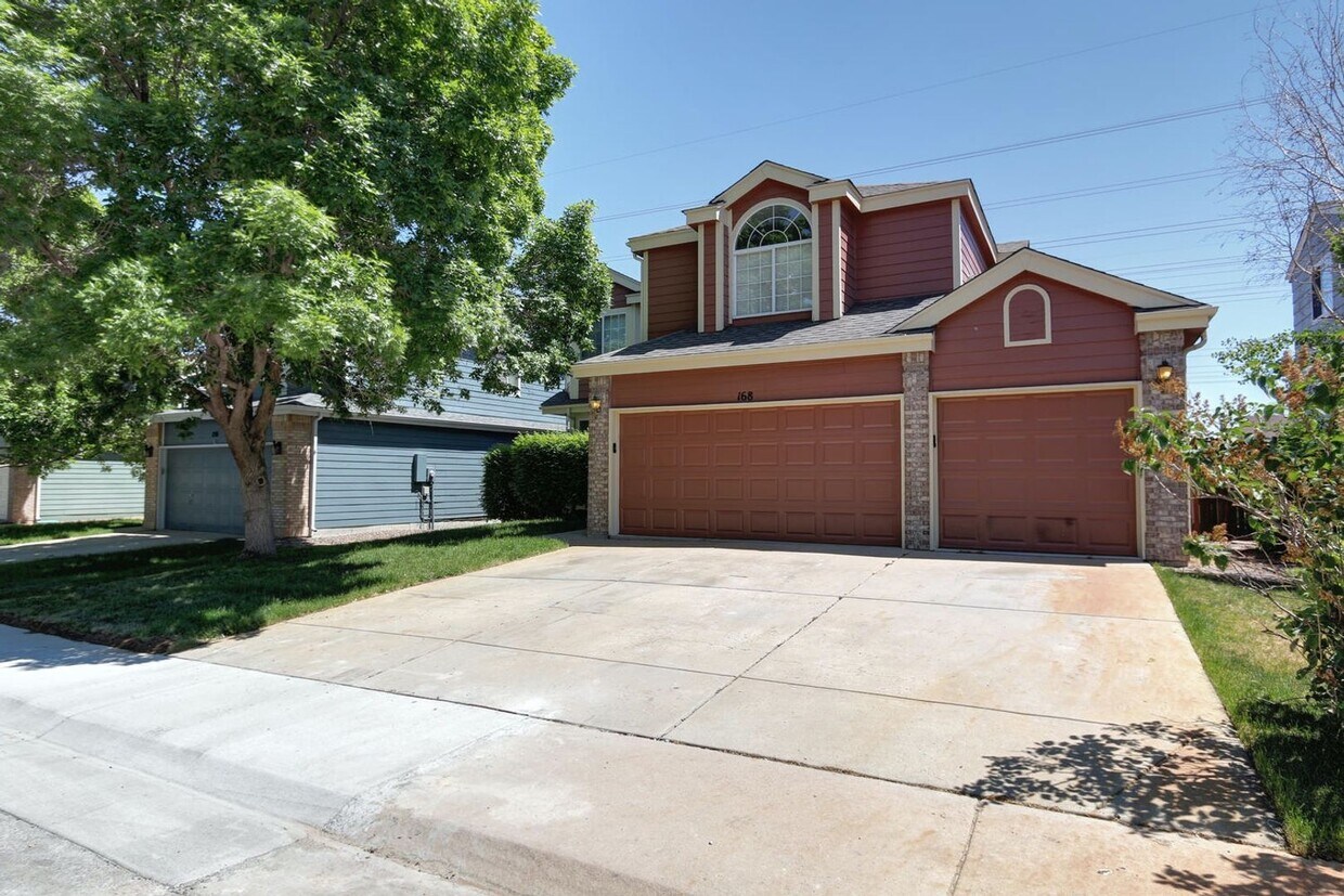 Foto principal - Castle Rock Founders Village Single Family 4BD/3BTH/3-Car (~2100 FSF)