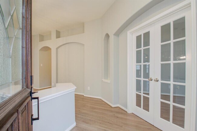 Foto del edificio - 21942 Rustic Canyon Ln