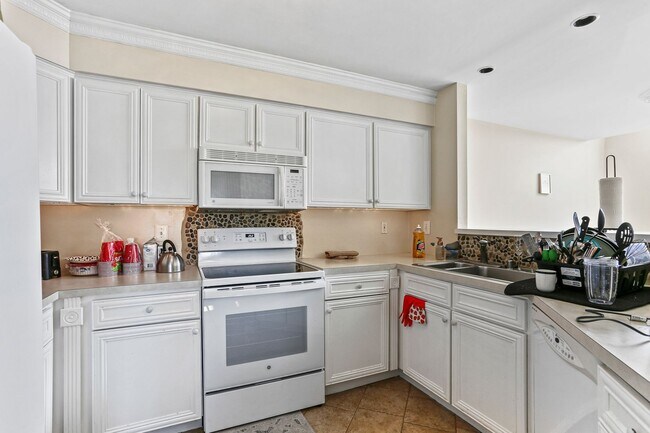 Building Photo - Condo with loft form Rent in Ellicott City...