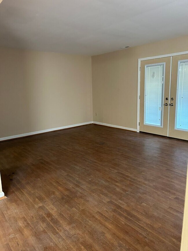 Foto del edificio - Town House- Rocky Mount