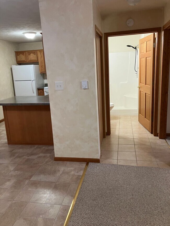 Foto del edificio - Spacious & Well-Maintained 1-Bedroom Apartment in New Bremen!