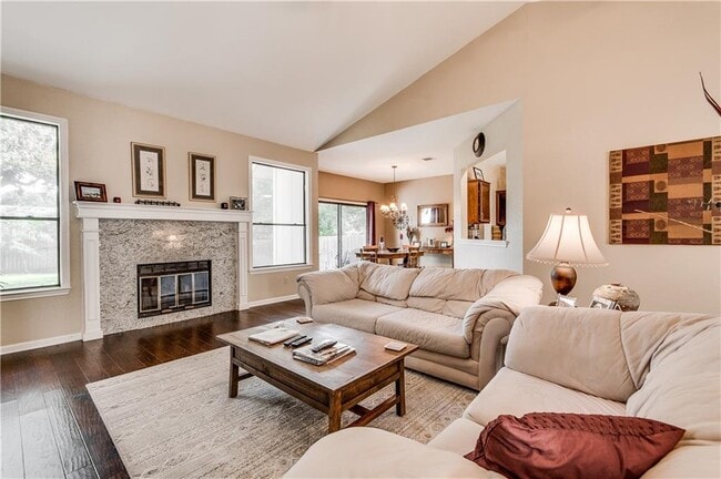 Building Photo - 7414 Whistlestop Dr
