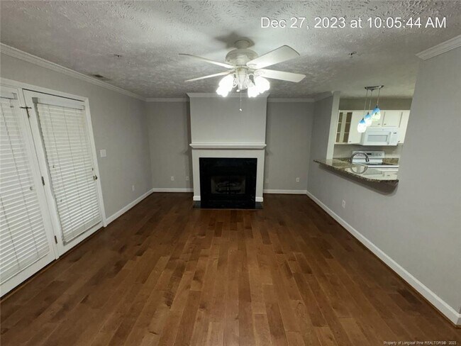 Building Photo - 332 Bubble Creek Ct