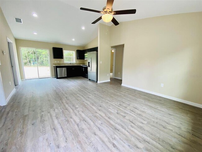 Foto del edificio - 15238 SW 8th Pl