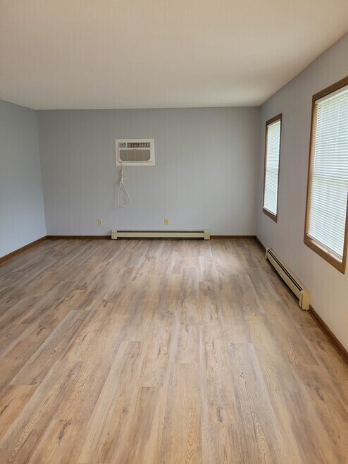 Foto del edificio - 1336 W Norton Ave