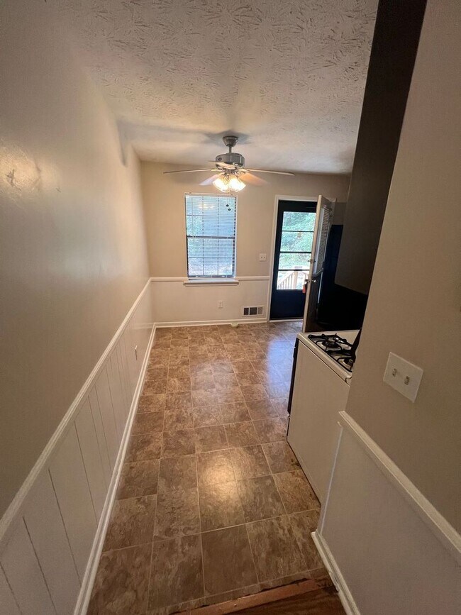 Foto del edificio - 3163 Dove Ct