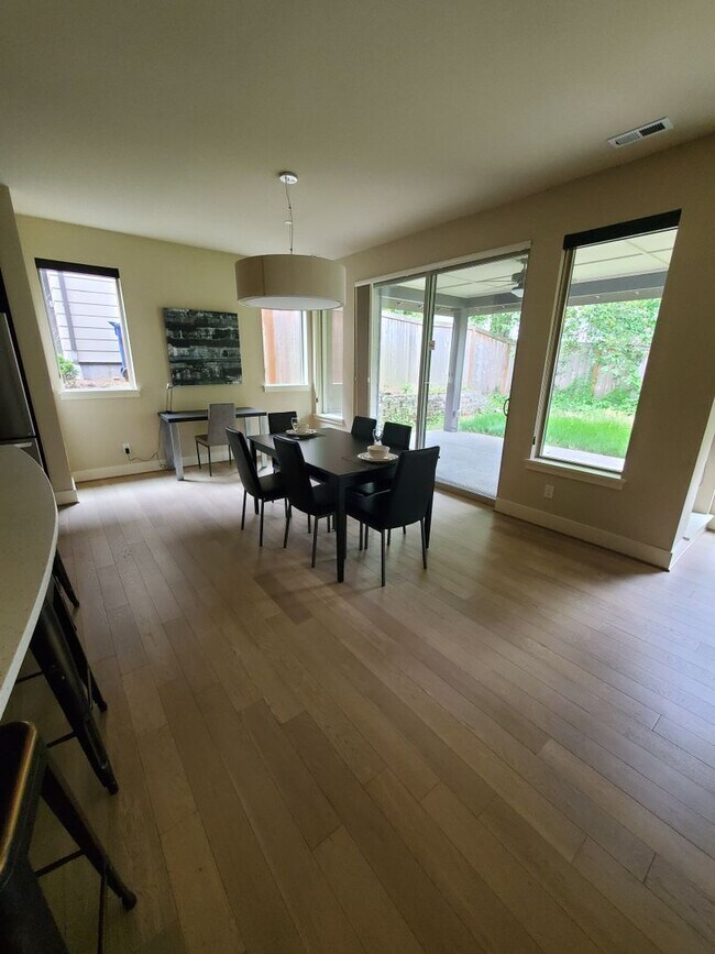 Building Photo - Spacious, Modern Living full of luxurious ...