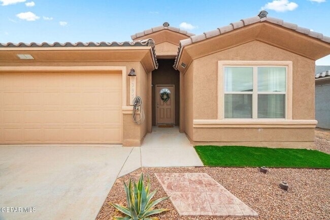 Foto del edificio - 13956 Garforth Ave