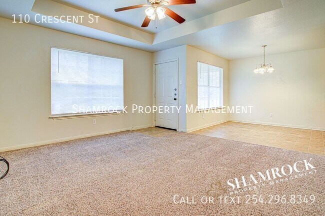 Foto del edificio - 3/2 Connally ISD Duplex