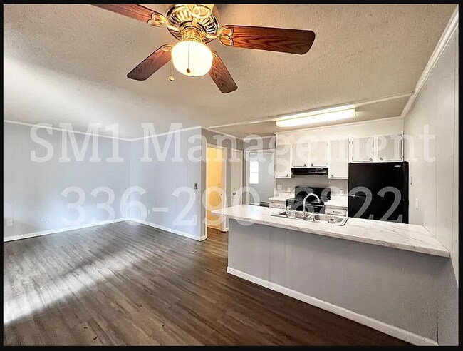 Foto del edificio - 235 Corona St SW