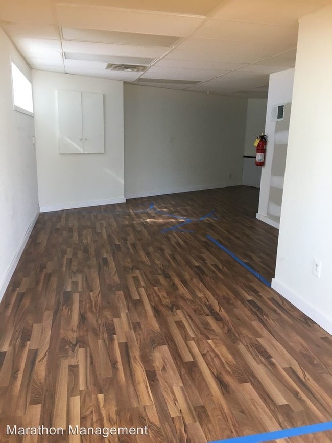 Building Photo - 416-416 Penn Ave S