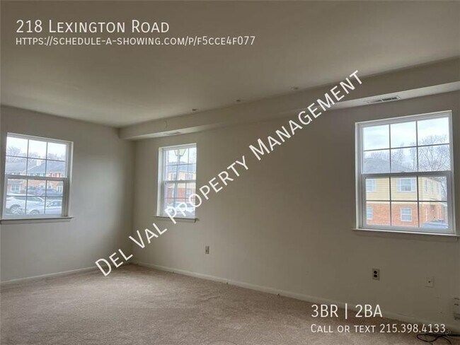 Foto del edificio - 218 Lexington Rd
