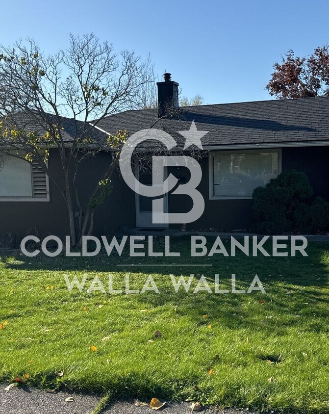 Primary Photo - Single Level Home