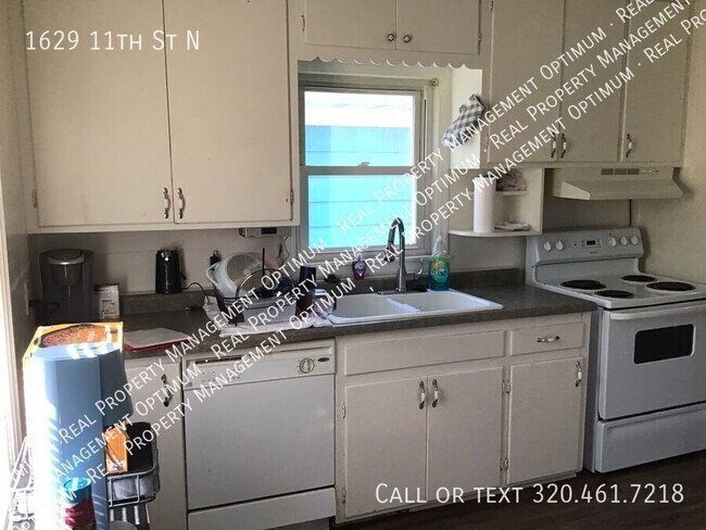 Foto del edificio - 1629 11th St N