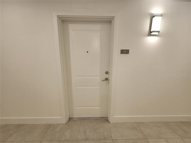 Foto del edificio - 5579 Millenia Park Blvd
