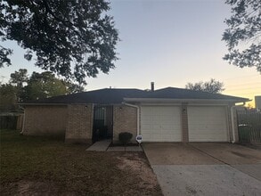 Building Photo - 2806 Goldspring Ln