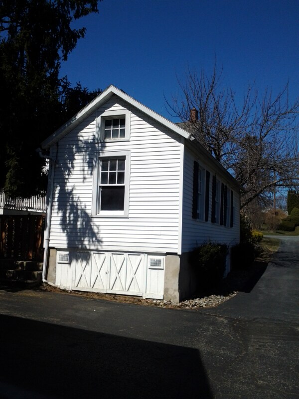 Building Photo - 2824 Freemansburg Ave