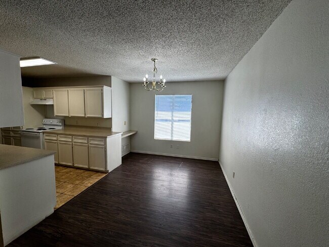 Foto del edificio - Beautiful Home Located In Shadow Hills & F...