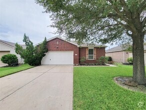 Building Photo - 1610 Pointe Leone