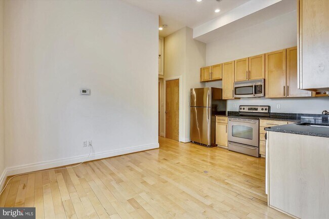 Foto del edificio - 5551 Illinois Ave NW