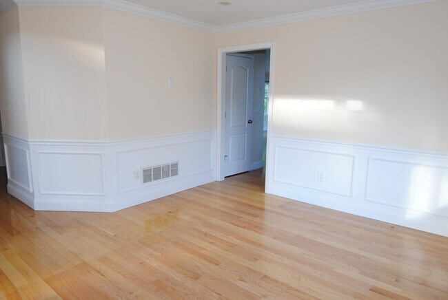 Foto del edificio - 8 Sutherland Way