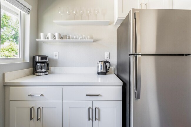 Foto del edificio - 1058 Noel Dr