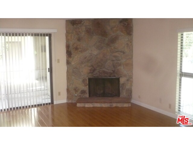 Foto del edificio - 13412 Burbank Blvd