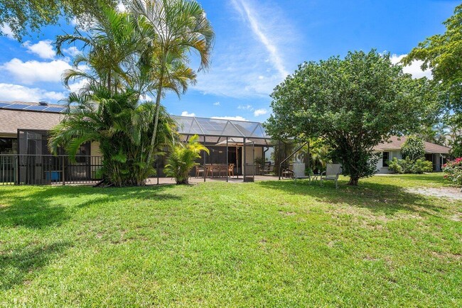Building Photo - 1367 Riverside Cir