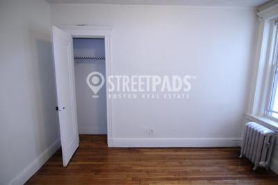 Building Photo - 1 bedroom in Boston MA 02215