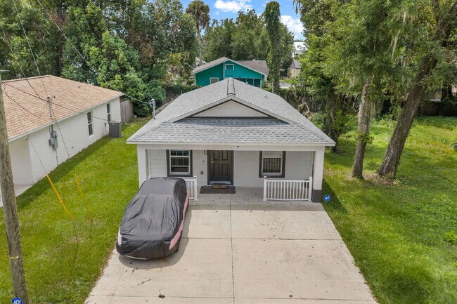 Building Photo - Charming 3BR 2BA near downtown Ocala!