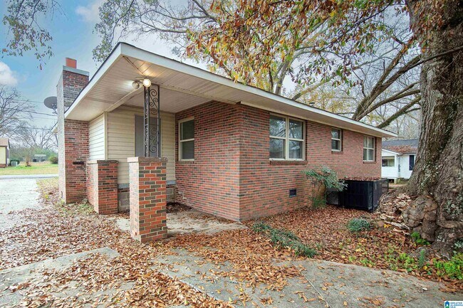 Foto del edificio - 6051 Willow Cir
