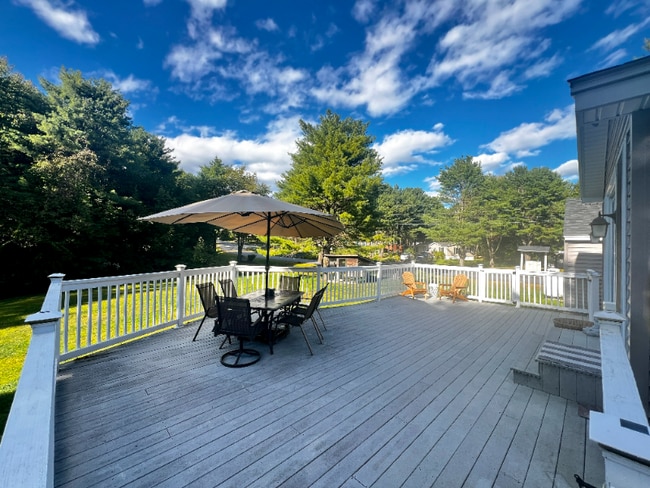 Foto del edificio - 252 Windsor St