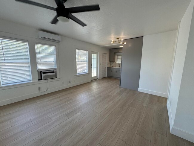 Foto del edificio - 4205 N Flagler Dr