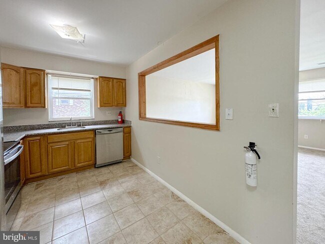 Foto del edificio - 1294 Cooper St