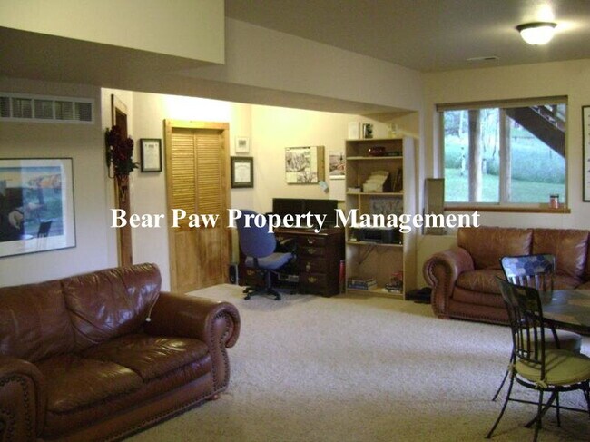 Building Photo - Great Mountain Home in Bailey!